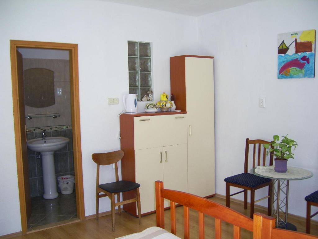 Apartments Villa More Makarska Habitación foto