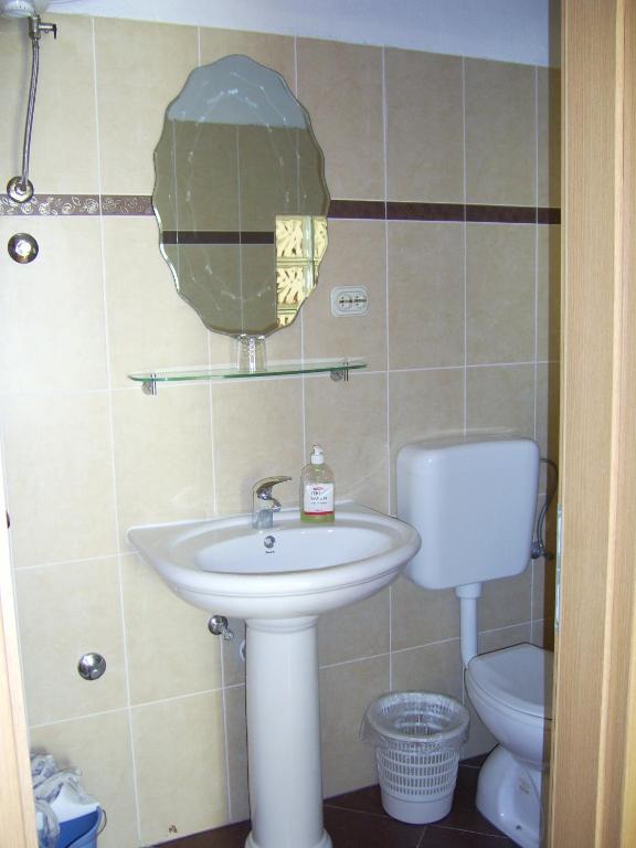 Apartments Villa More Makarska Habitación foto