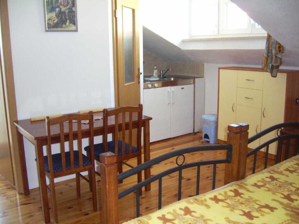 Apartments Villa More Makarska Habitación foto