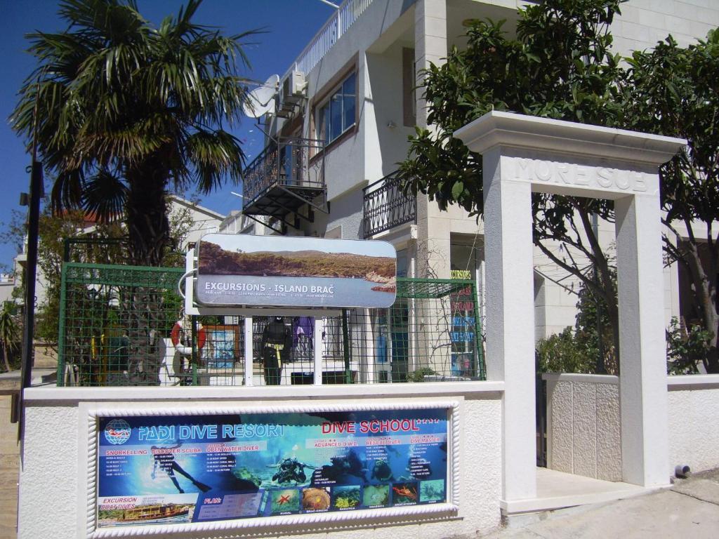 Apartments Villa More Makarska Exterior foto