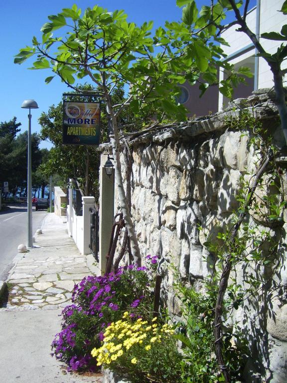 Apartments Villa More Makarska Exterior foto